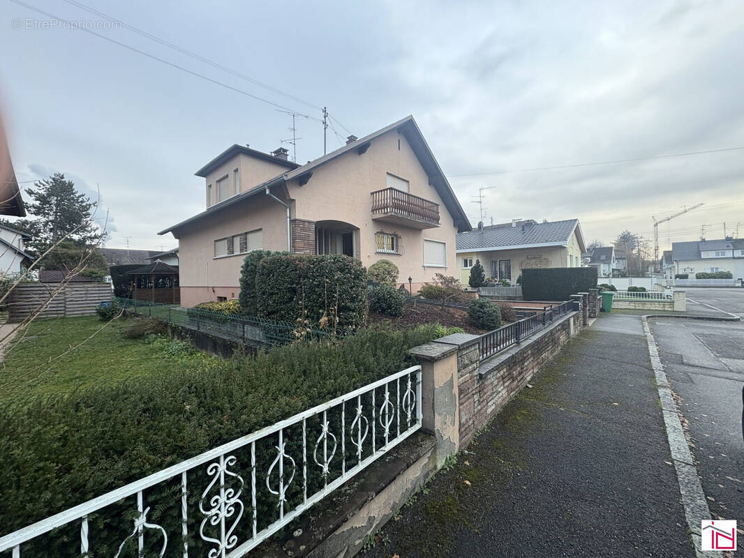 Maison à SAINT-LOUIS