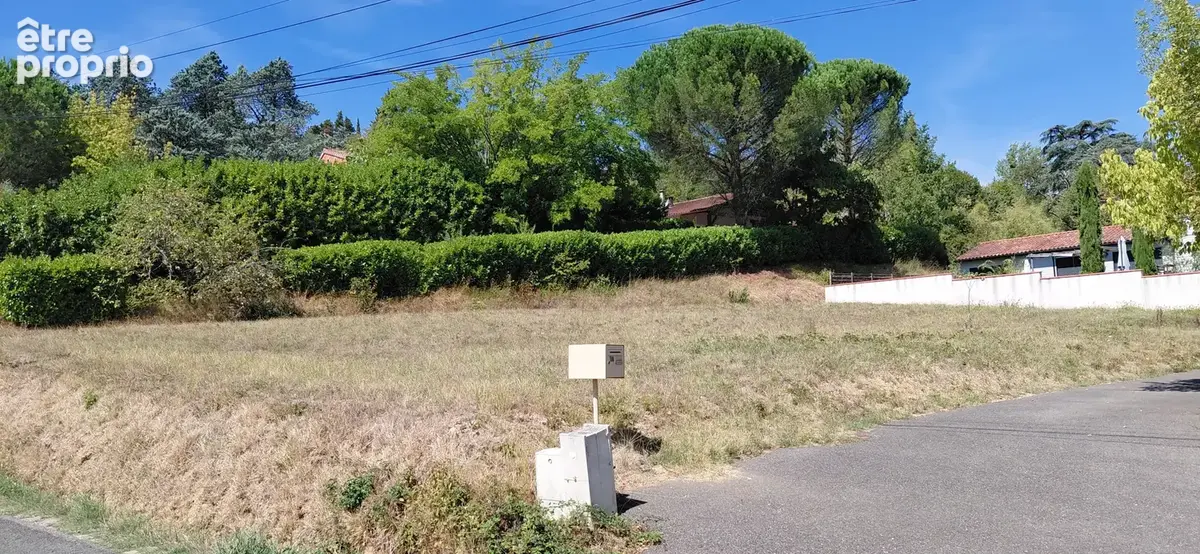 Terrain de 820 m2 à 5min à pied du centre - photo 2
