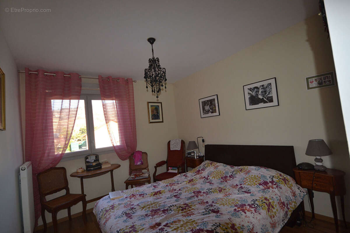 Appartement à AIX-LES-BAINS