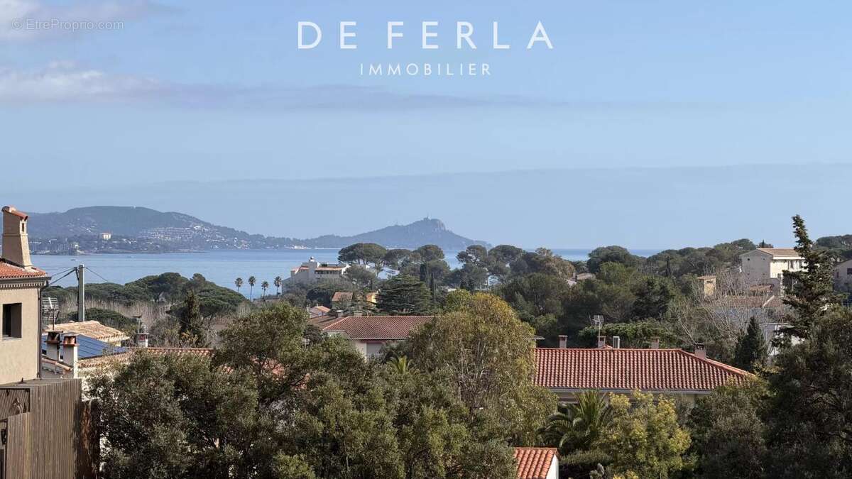 Maison à FREJUS