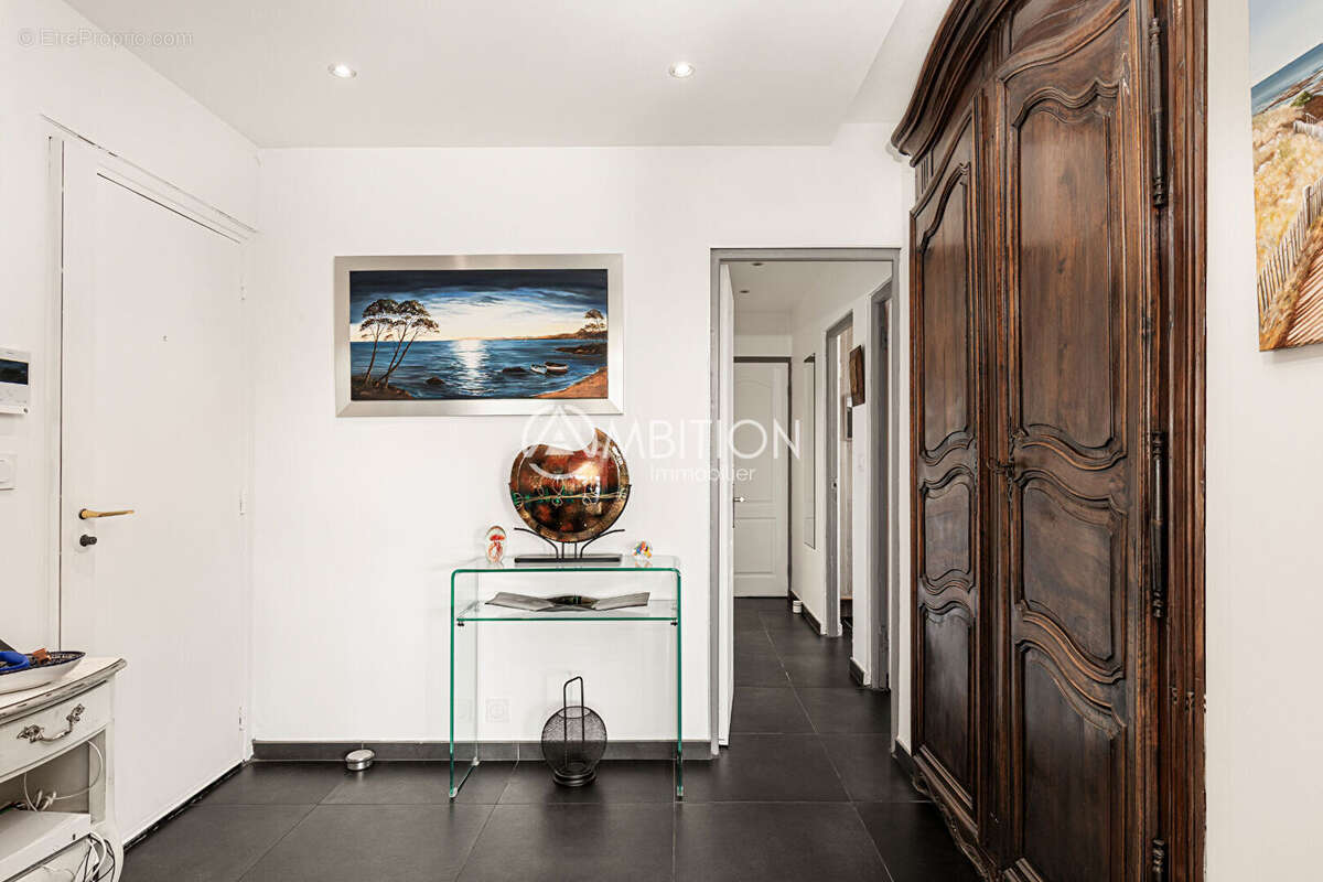 Appartement à SAINT-RAPHAEL