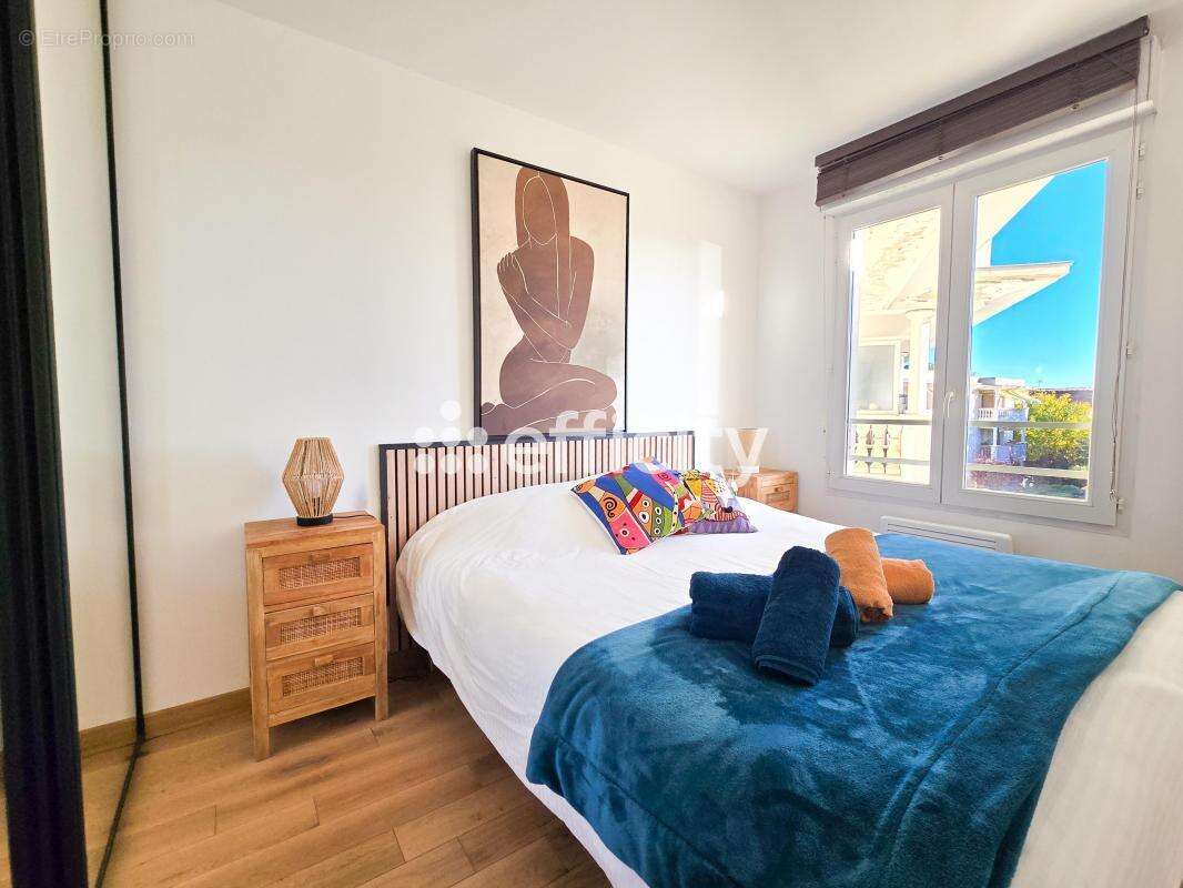 Appartement à VALLAURIS