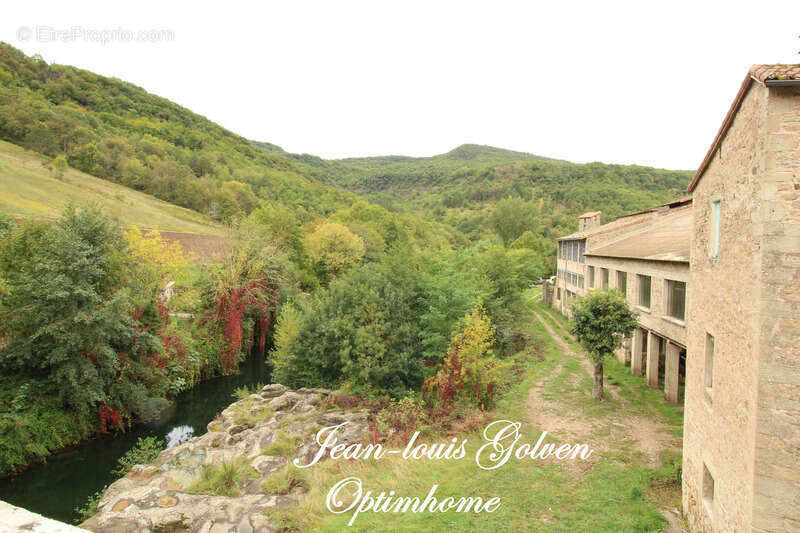 Maison à VERSOLS-ET-LAPEYRE