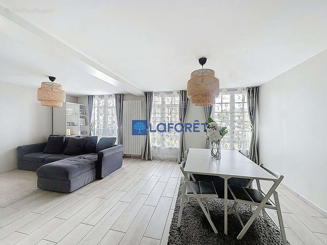 Appartement à SAVIGNY-SUR-ORGE