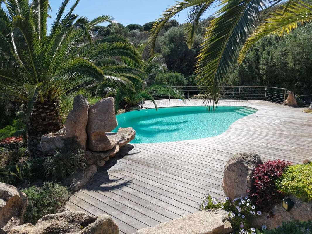 Maison à PORTO-VECCHIO