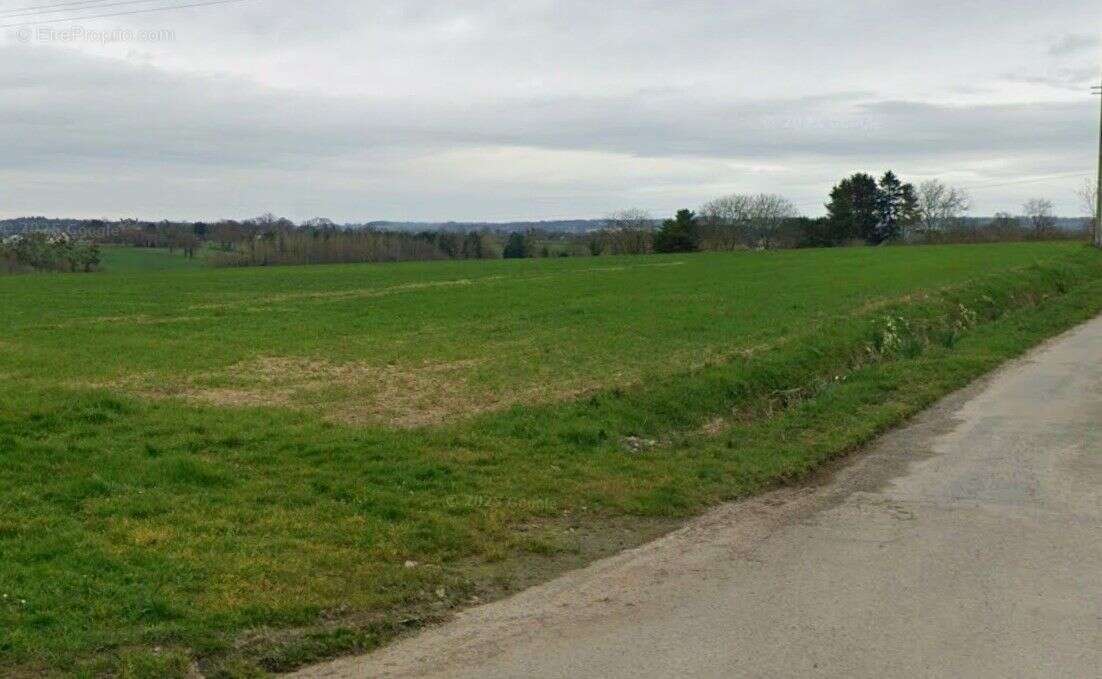 Terrain à CHANTELOUP