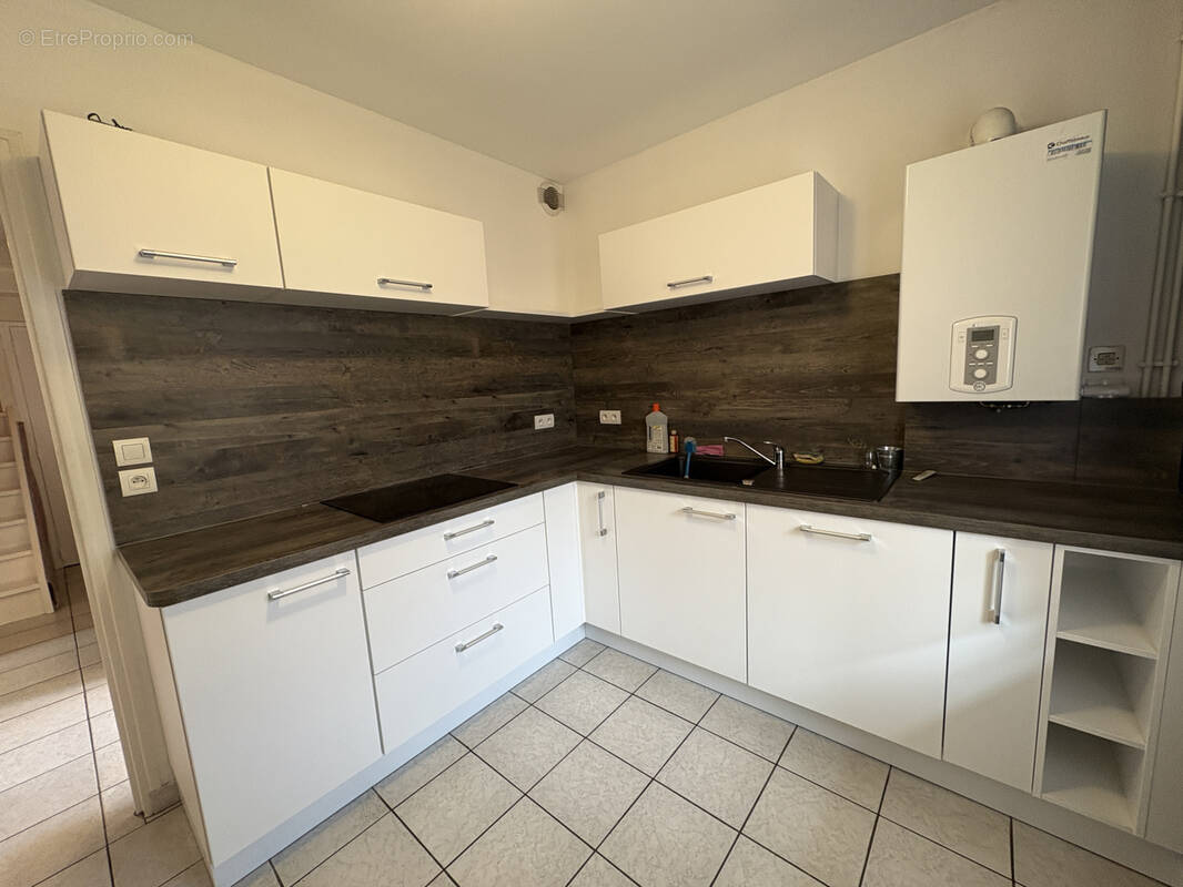 Maison à SAINTE-SAVINE