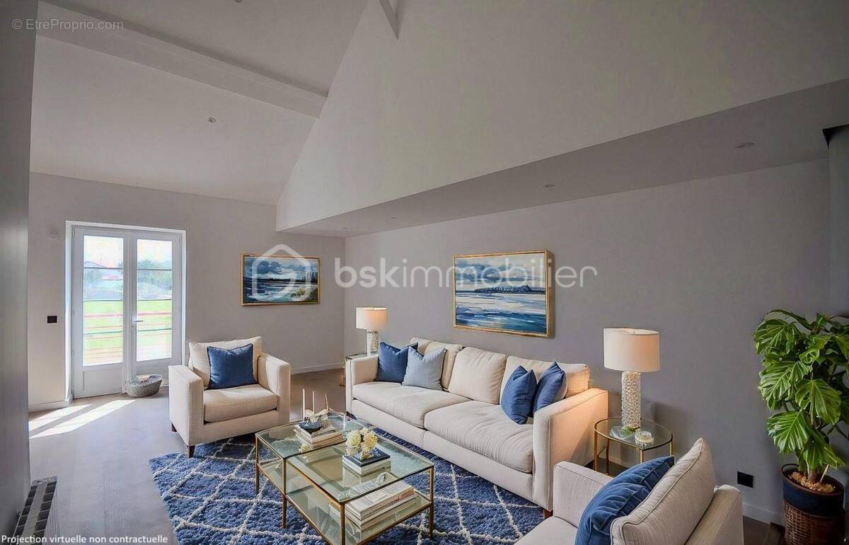 Appartement à USTARITZ