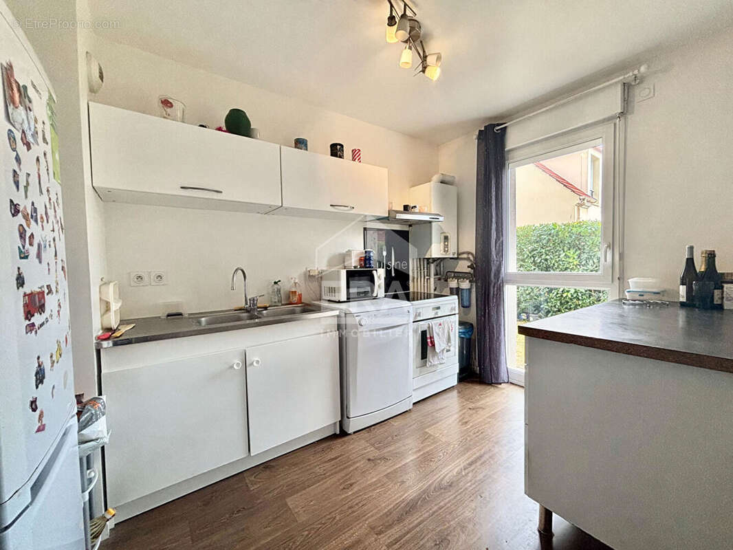 Appartement à FONTENAY-LE-VICOMTE