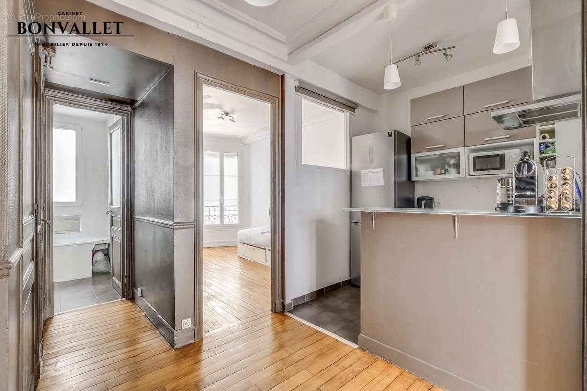 Appartement à PARIS-15E