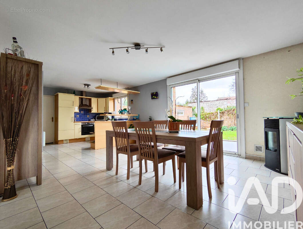 Photo 2 - Maison à LALLAING