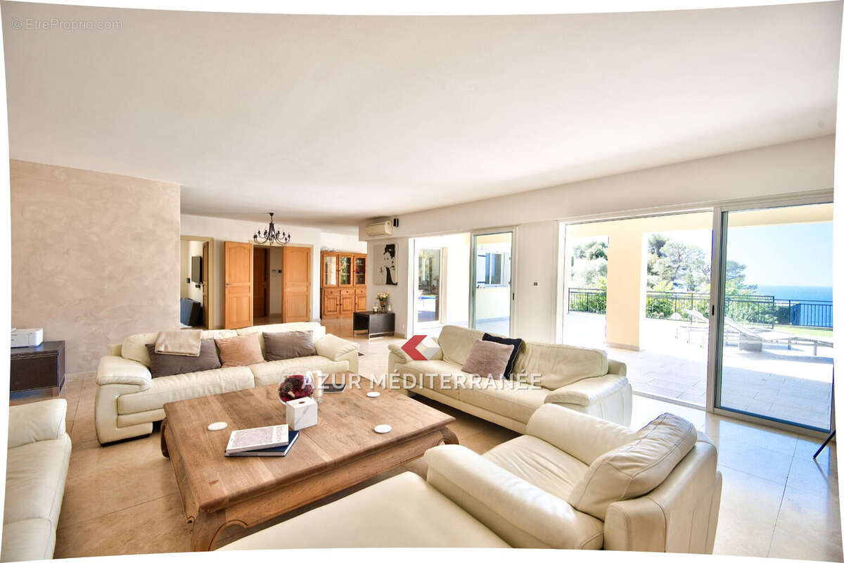 Maison à VILLEFRANCHE-SUR-MER