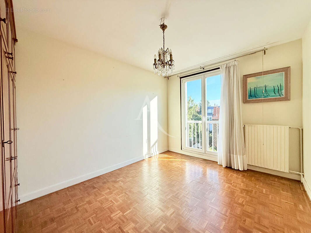 Appartement à NOGENT-SUR-MARNE