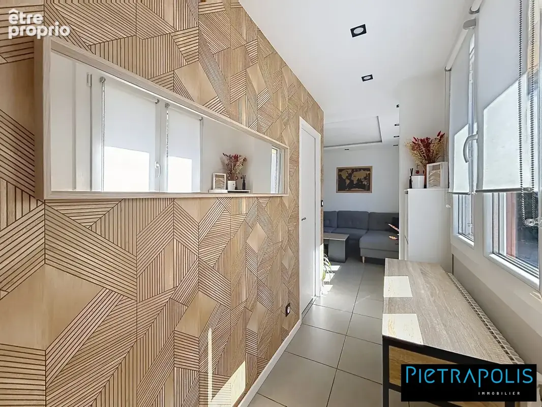 Appartement 3 pièces 56 m² à vendre à Villeurbanne (69100) - photo 8