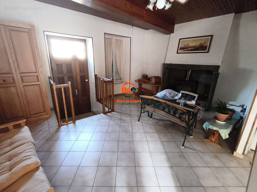 Maison Familiale 4 chambres Crevant Laveine - Agence Immobilière BSLE LEZOUX - Maison à CREVANT-LAVEINE