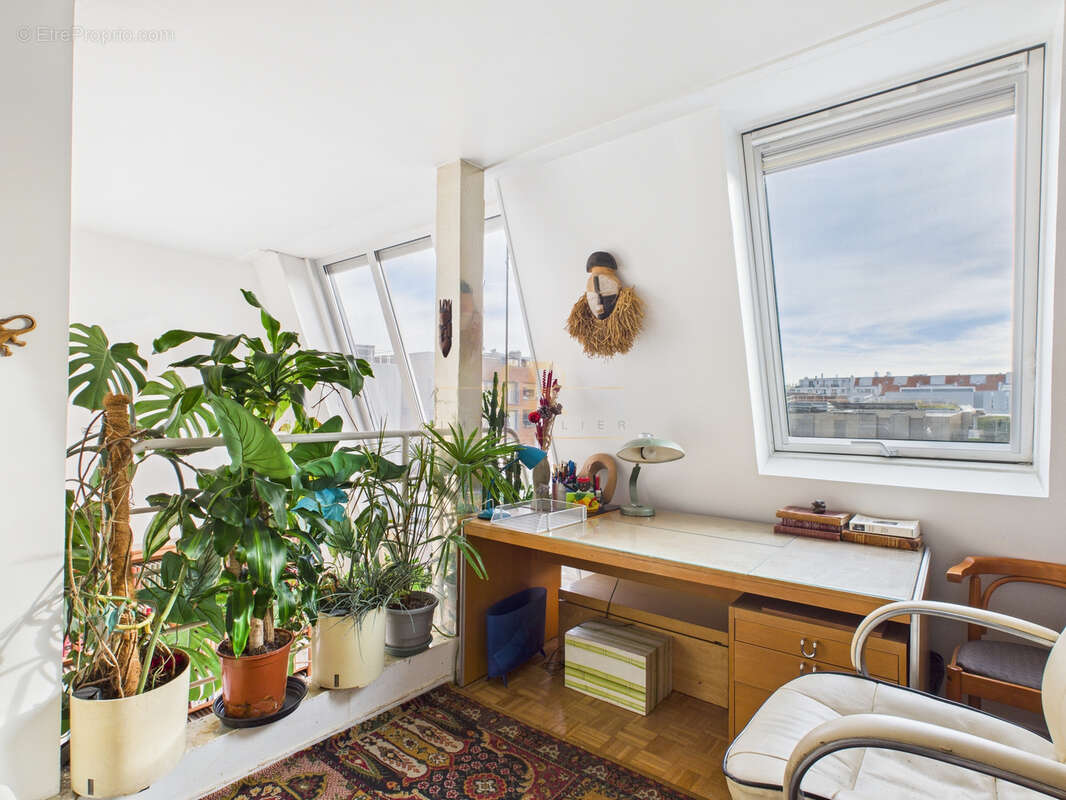 Appartement à PARIS-15E