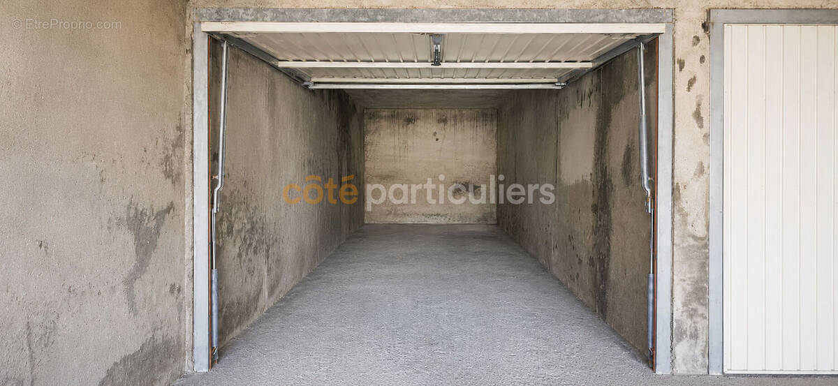 Parking à LA ROCHE-SUR-YON