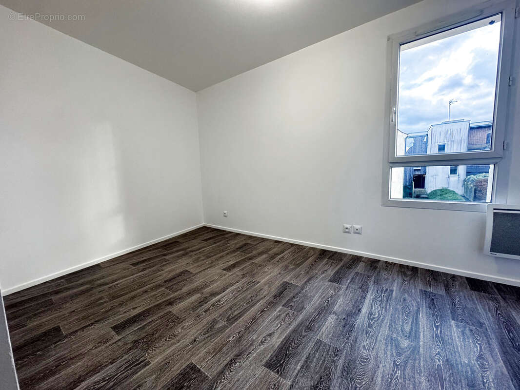 Appartement à SURVILLIERS