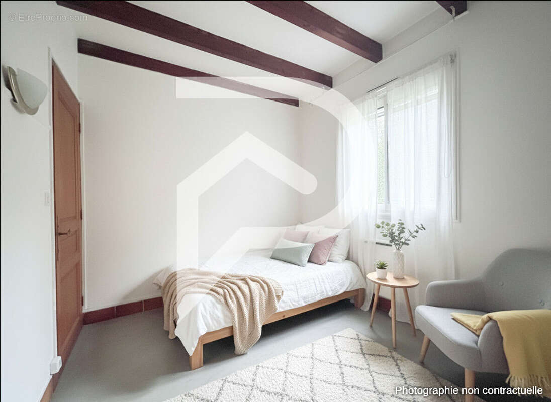 Maison à ESPERAUSSES