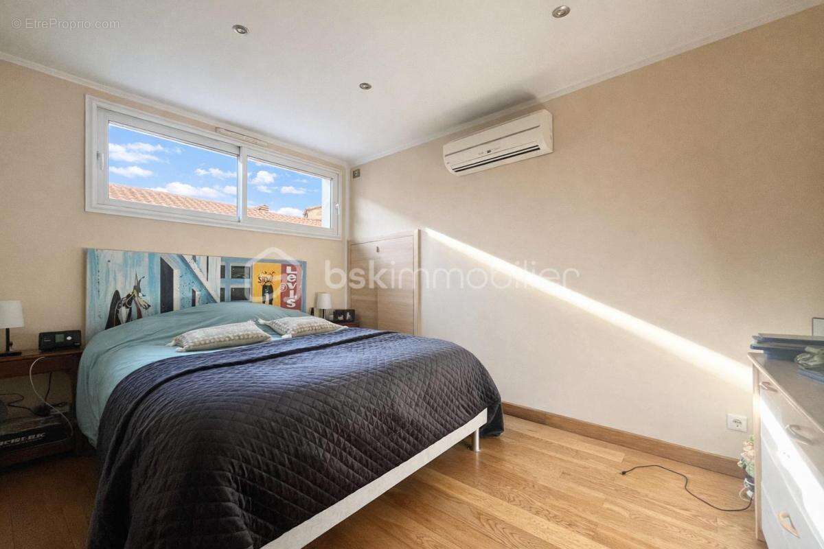 EXCLUSIVITÉ – Appartement d’exception avec Patio de 100m² – Hyper Centre de Villefranche-sur-Saône - photo 7