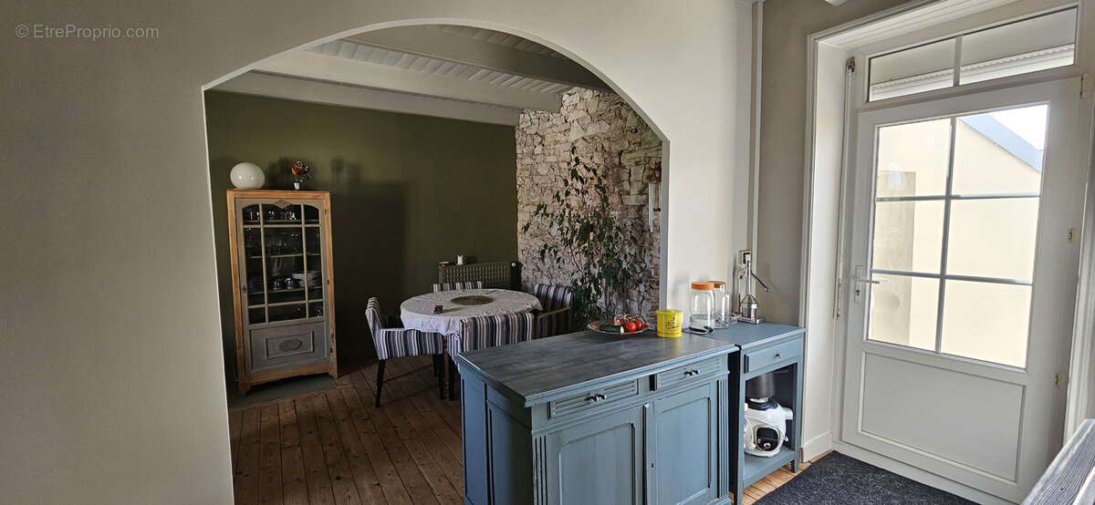 Maison à LA MONTAGNE