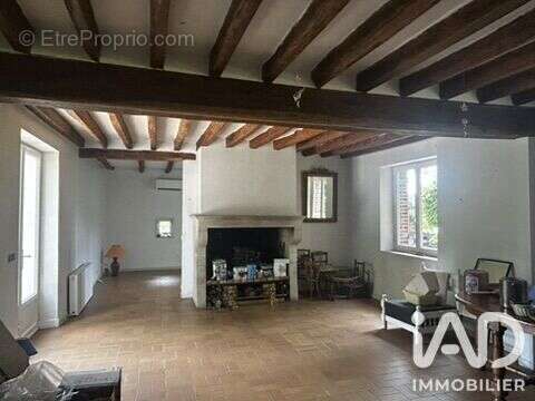Maison 236 m² à Villeneuve-Les-Bordes  - photo 9