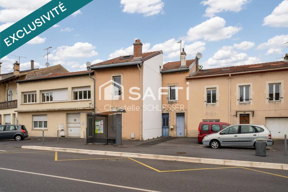 Photo 1 - Maison à VARANGEVILLE