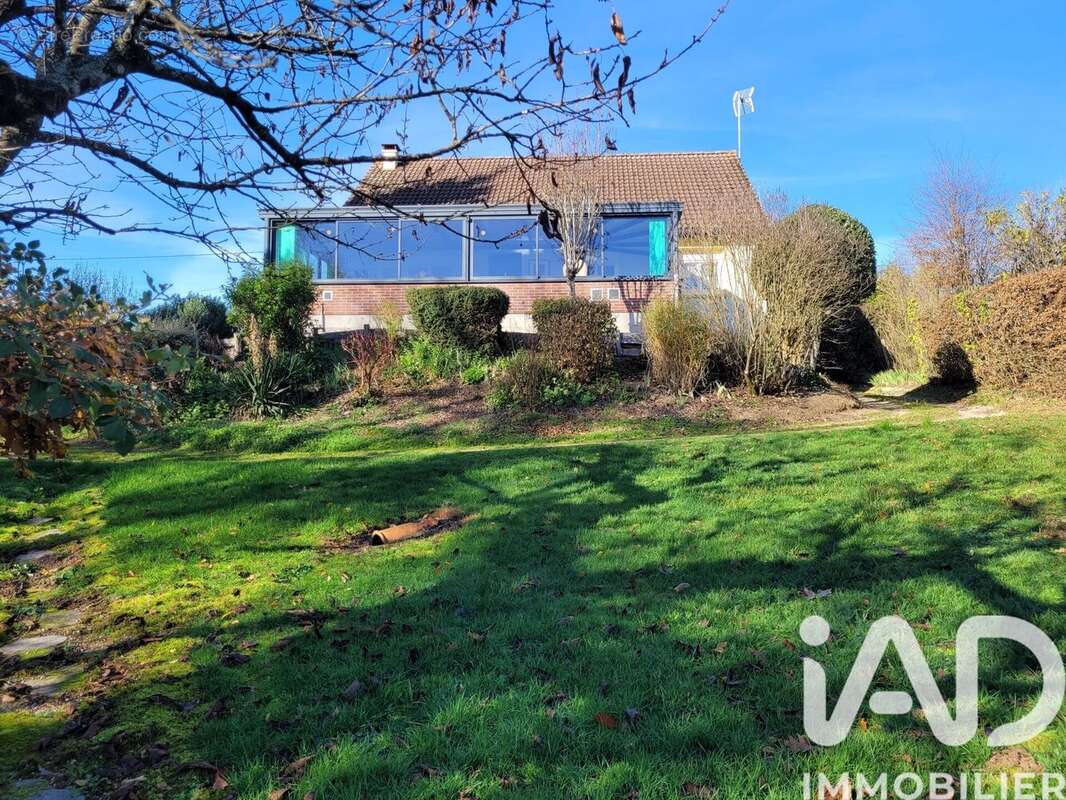 Photo 2 - Maison à LA TAGNIERE