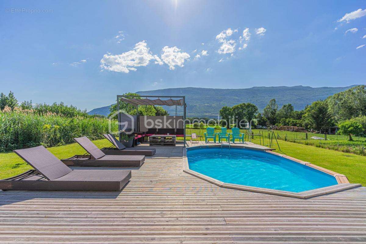 Maison à SERRIERES-EN-CHAUTAGNE