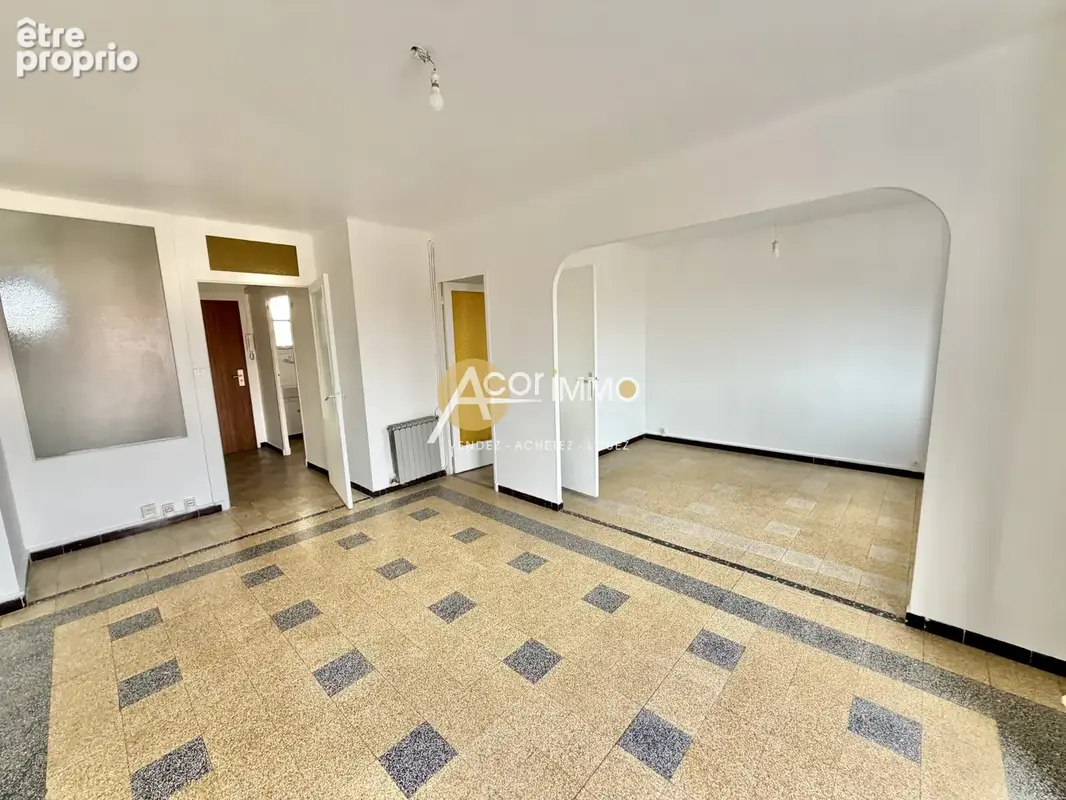 Appartement T4 avec balcon et ascenseur - photo 3