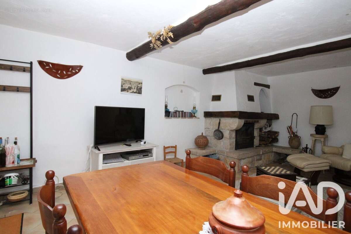 Maison 93 m² à Comps-Sur-Artuby  - photo 3