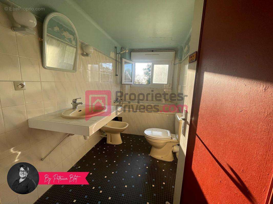 Maison à BAINS-SUR-OUST