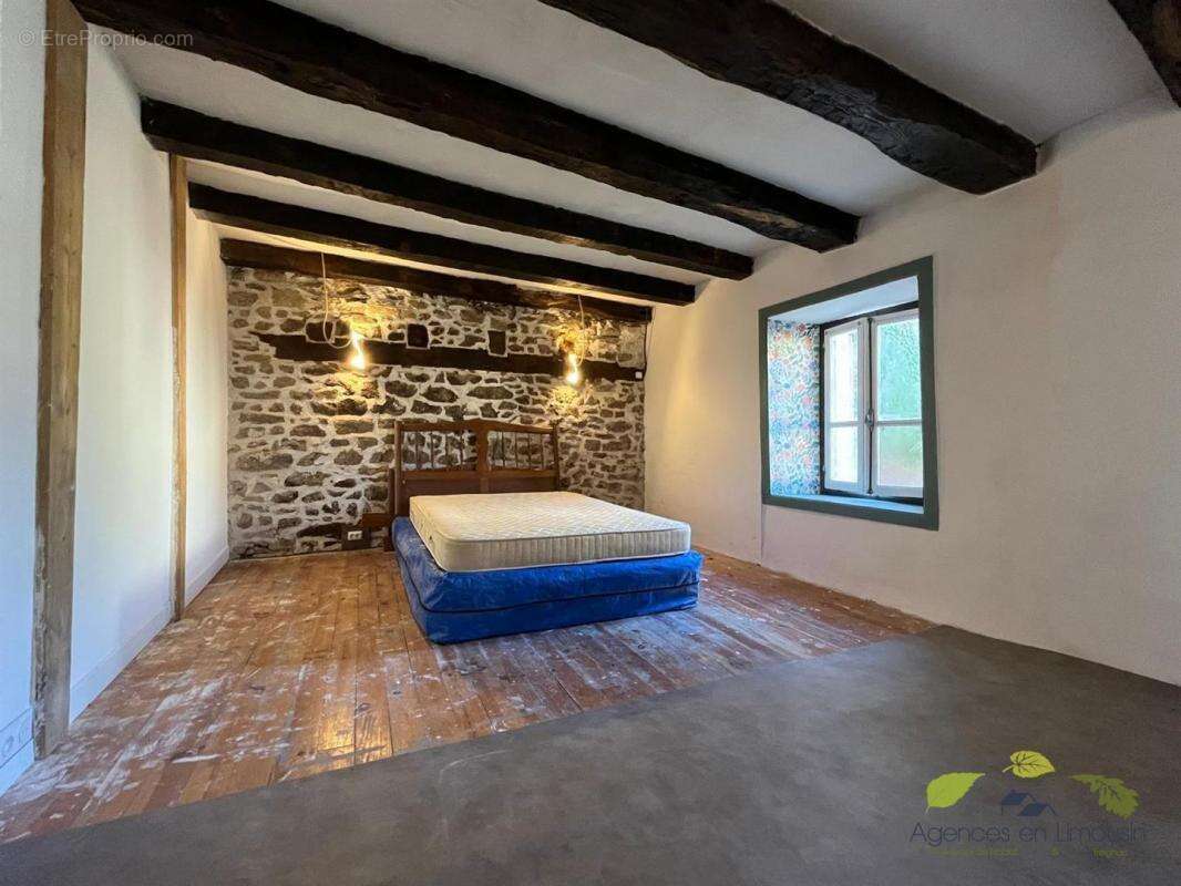 Maison à ROZIERS-SAINT-GEORGES