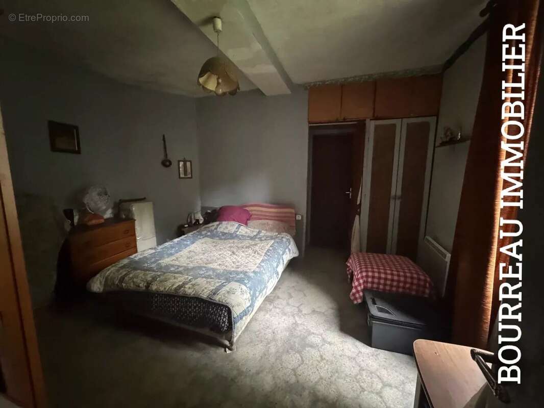 Maison à ARCES-DILO