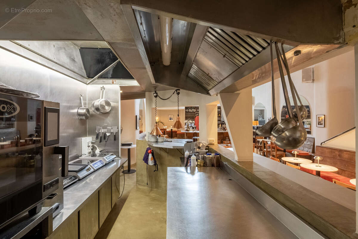 Commerce à SAINT-REMY-DE-PROVENCE