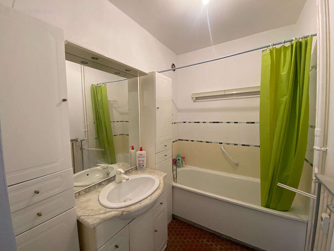 Appartement à LYON-8E