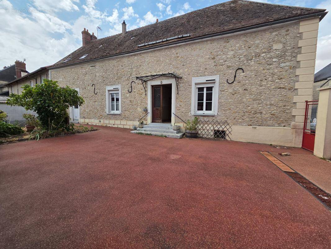 Maison à SAINVILLE