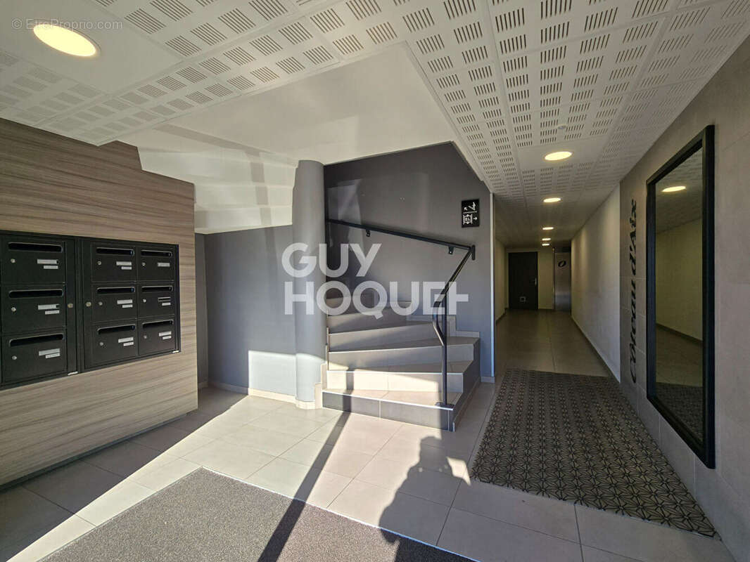 Appartement à MOUXY