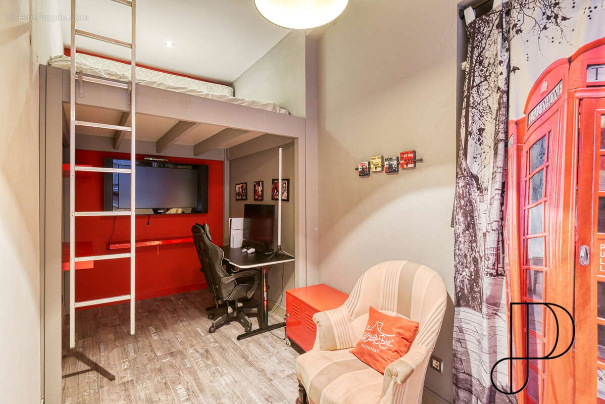 Appartement à LYON-1E