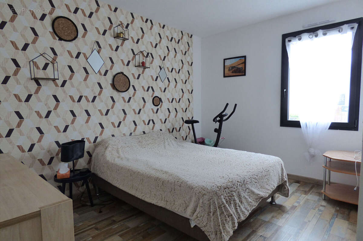 Plain pied neuf à La Meignanne - 3 chambres - photo 4