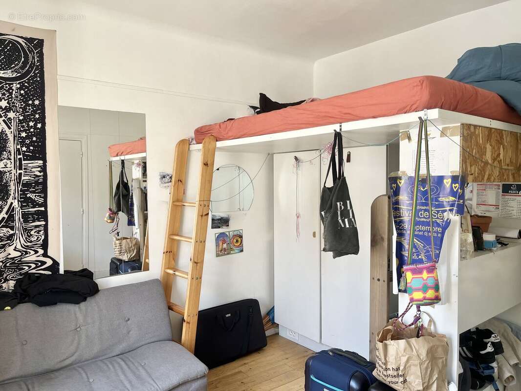 Photo 3 - Appartement à PARIS-18E