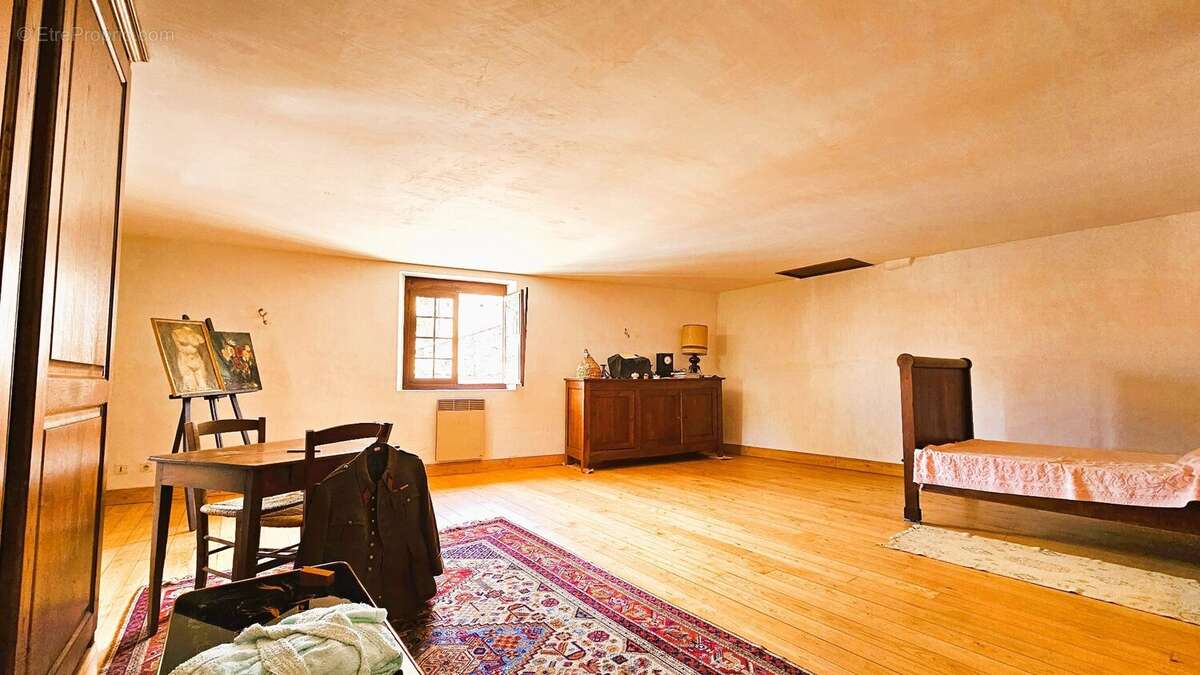 Authentique demeure avec grange et jardin - photo 13