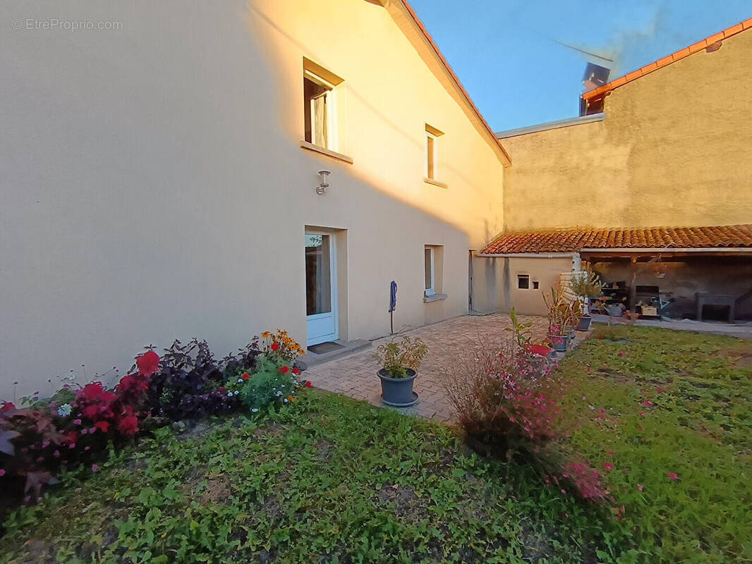 Maison à LEZOUX