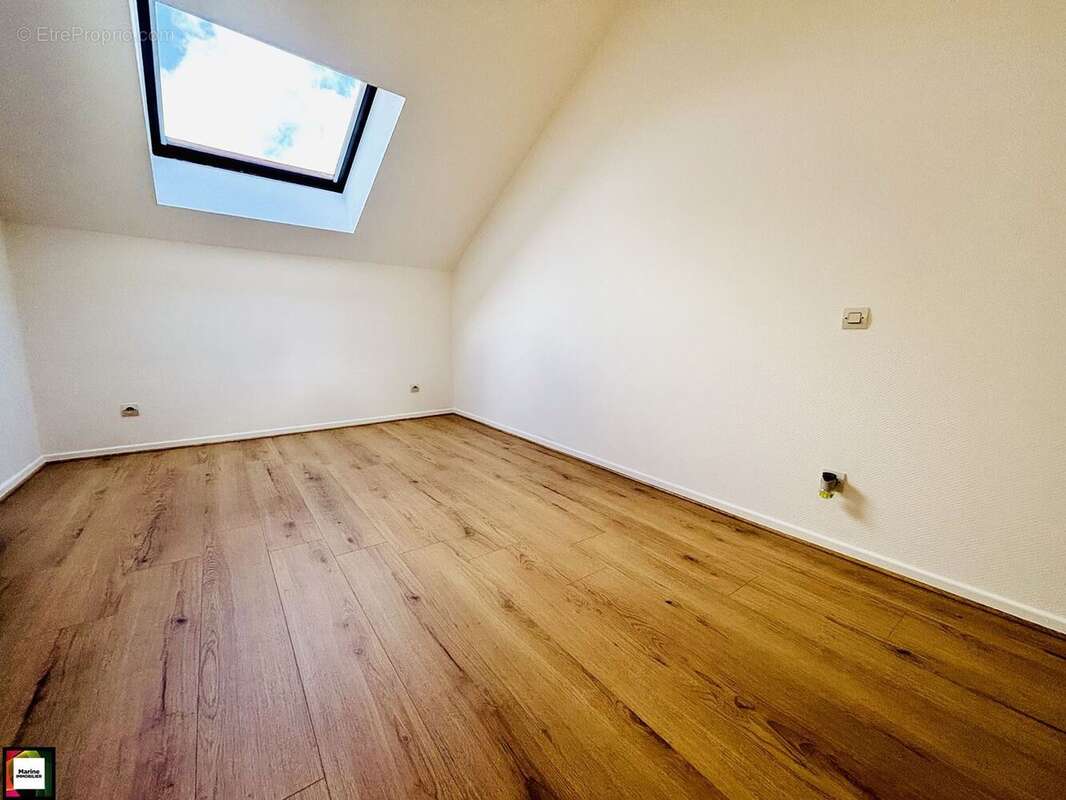 Appartement à LONGLAVILLE