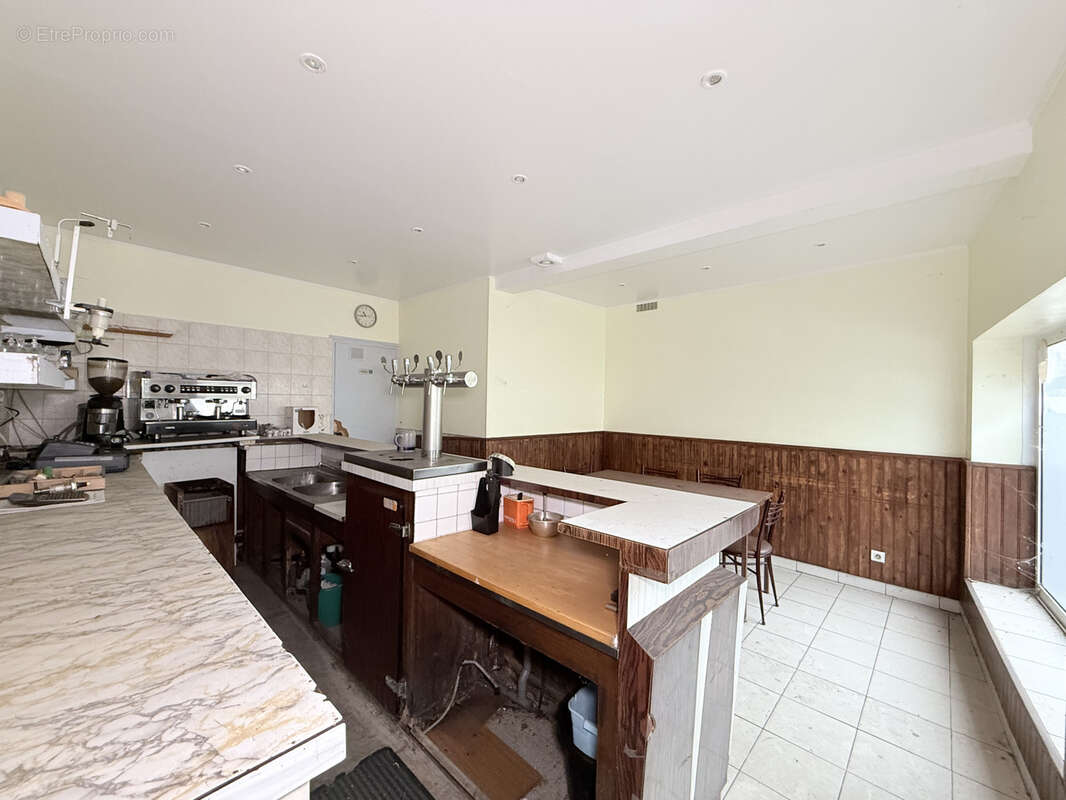 Autre à RUEIL-MALMAISON