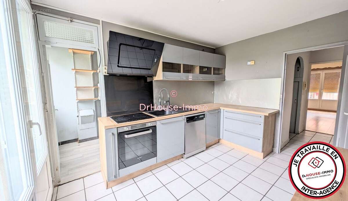 Appartement à SAINT-ETIENNE