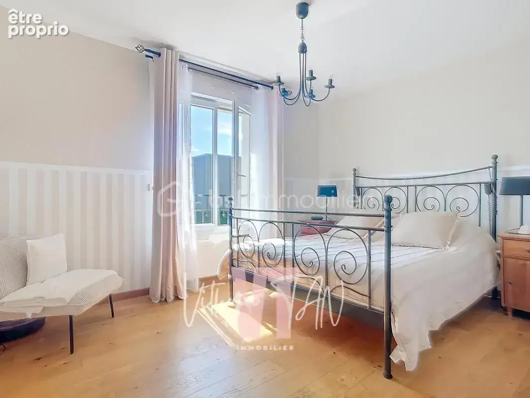 Maison prête-a-vivre - 5 chambres - secteur privilégié - photo 11