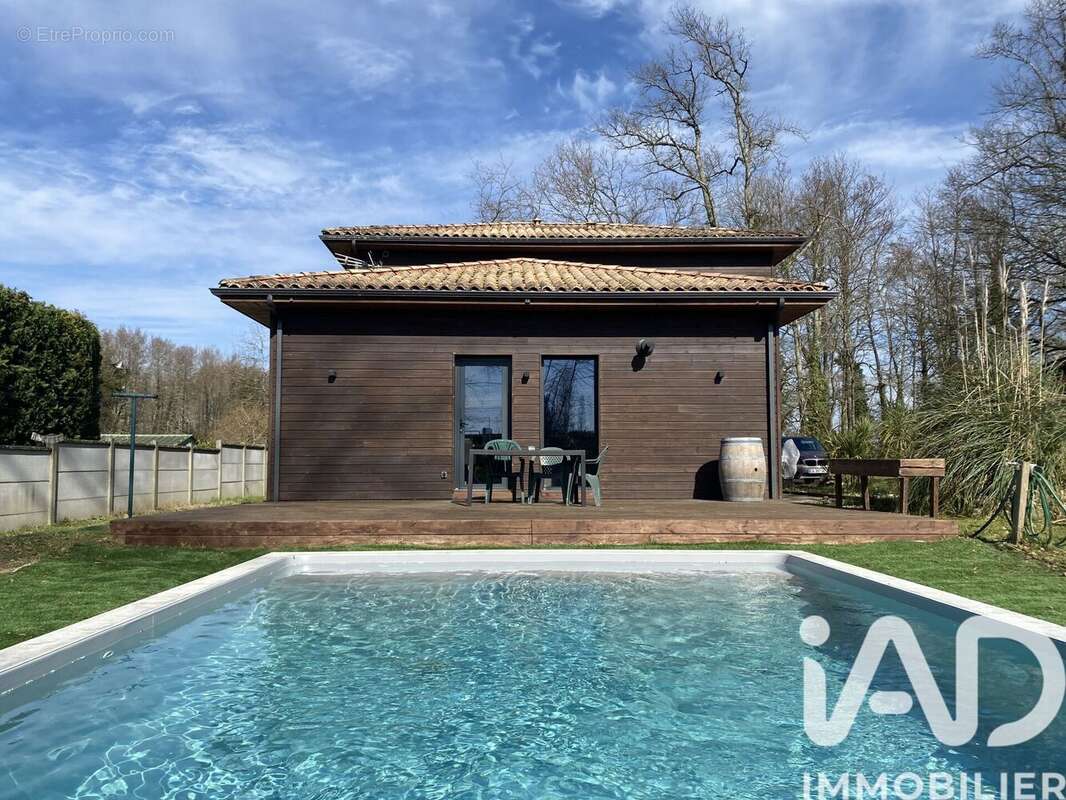 Photo 4 - Maison à SAINT-DENIS-DE-PILE