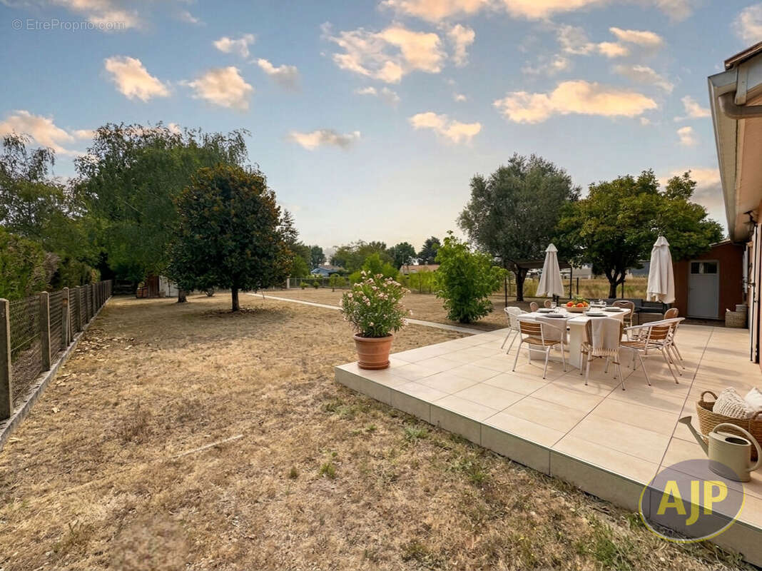 Maison 3 chambres et grand garage ! - photo 3