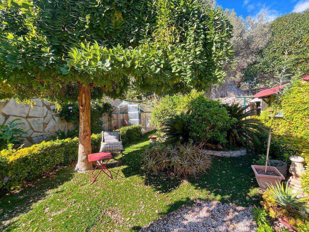 Maison à LA VALETTE-DU-VAR